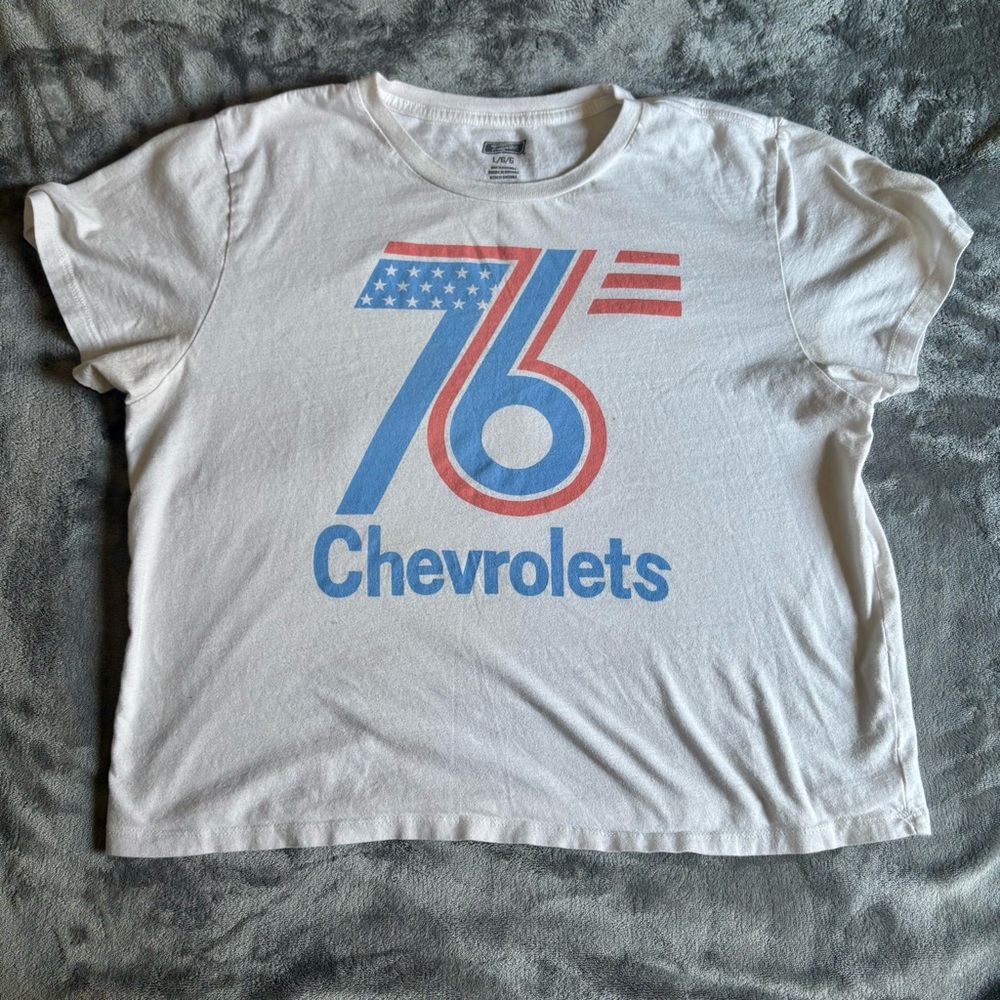 Chevrolets 76 White Graphic Crop Top